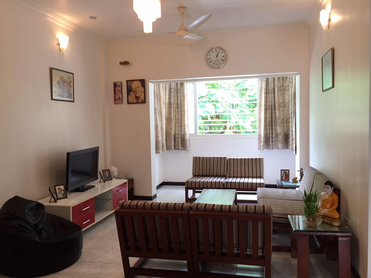 2.5 BHK For Rent Boat Club Road, Pune